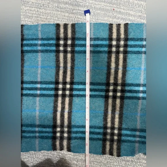 Burberry 100% Lambswool Authentic Blue Plaid Scarf